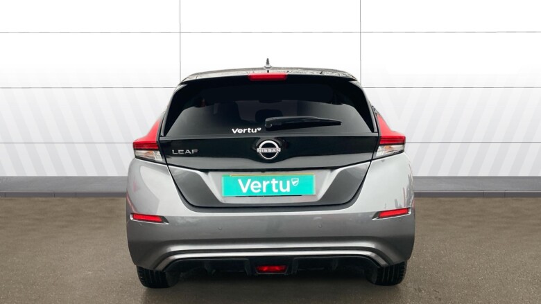 Nissan LEAF 110kW N-Connecta 39kWh 5dr Auto Electric Hatchback